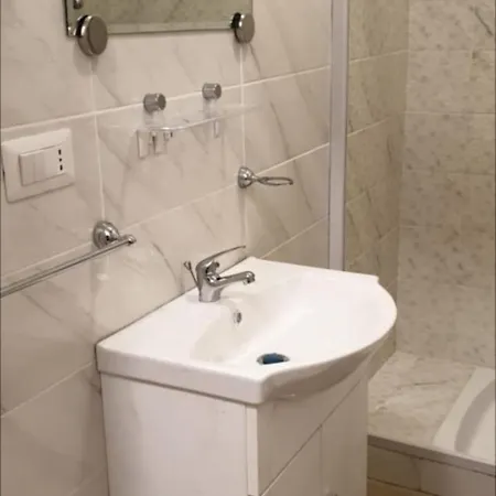 Apartamento Mini Loft - Centro - A Due Passi Dal Mare Bari